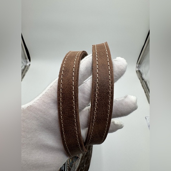 Holy Cow Couture Town Square Tote - Picture 7 of 11